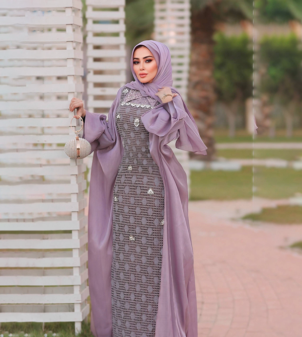 Abaya made of natural Italian silk and Spanish guipure lace